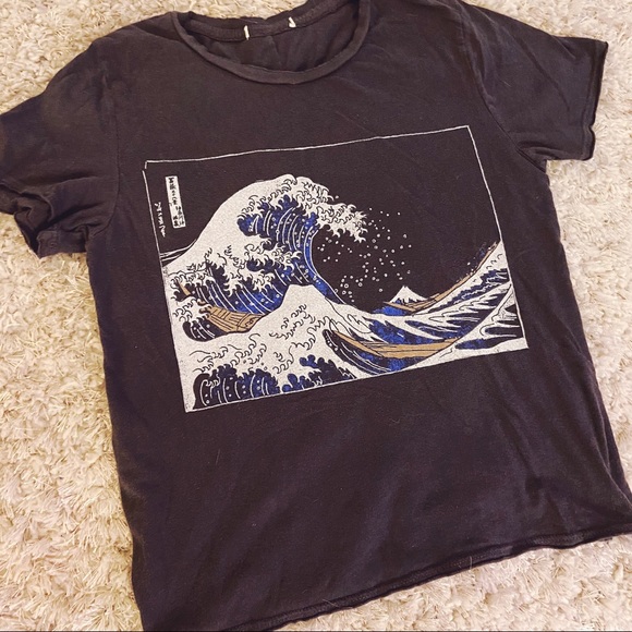 SOLD!!!!Future State Wave T Shirt - Picture 3 of 4